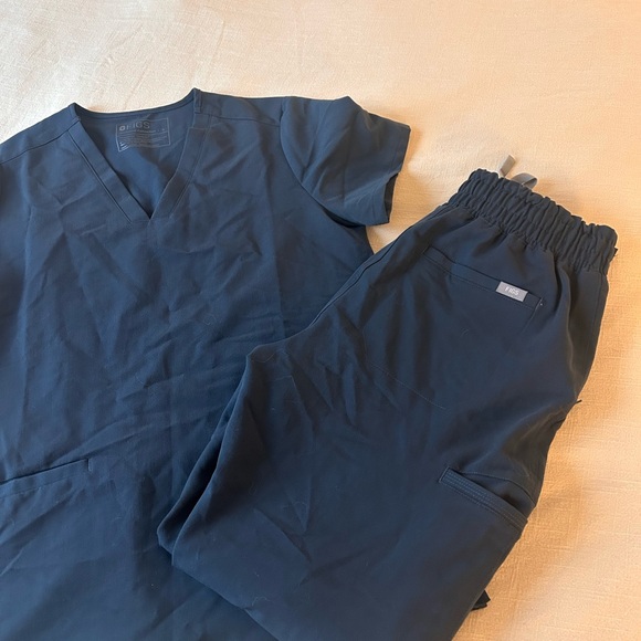 Figs | Catarina Scrubs - Picture 2 of 7